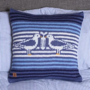 Seagull Cushion