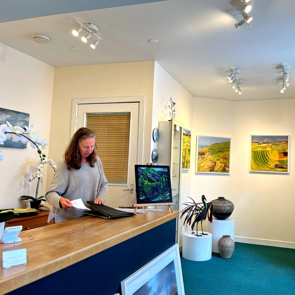 Inchgowan Fine Art Gallery Inside 2
