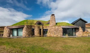 Lewie's Croft